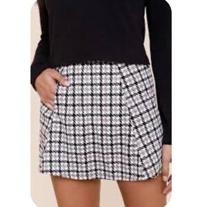 Jolie & Joy (Nordstrom) Houndstooth Mini Skater Skirt